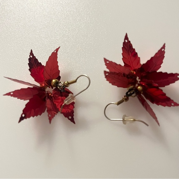 Foil Leaf Poinsettia Dangle Earrings Christmas Holiday Earrings - Picture 7 of 16